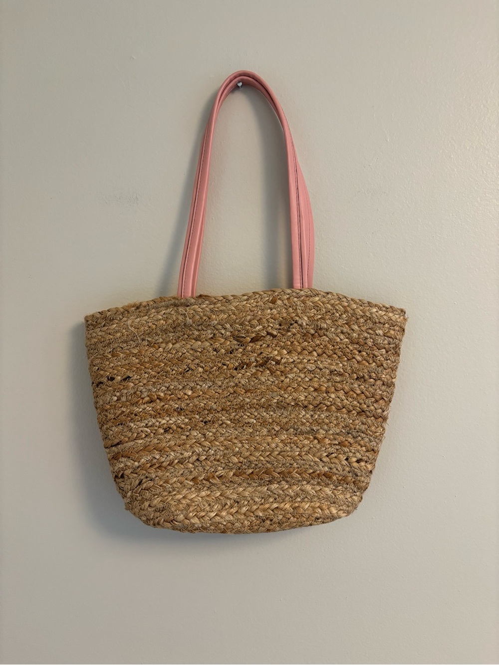 Zara Straw Tote with Pink Shoulder Straps